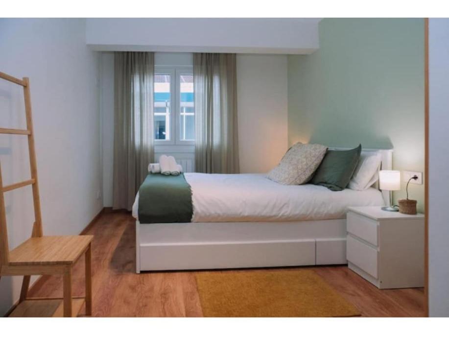 Piso Centrico Y Tranquilo Apartment Vigo Bagian luar foto